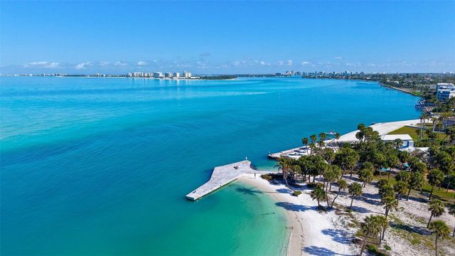 4900 OCEAN BOULEVARD 304, Sarasota, FL 34242