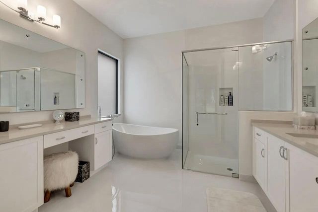 8612 SWINLEY FOREST Way, Boca Raton, FL 33434