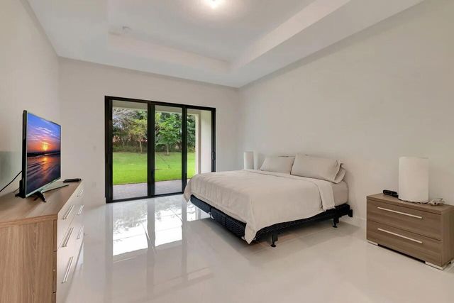 8612 SWINLEY FOREST Way, Boca Raton, FL 33434