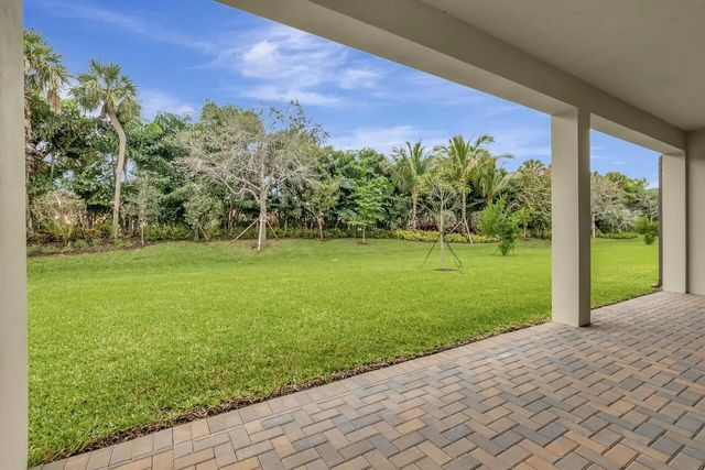 8612 SWINLEY FOREST Way, Boca Raton, FL 33434