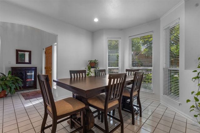 332 Kahala Drive, Dallas, TX 75218