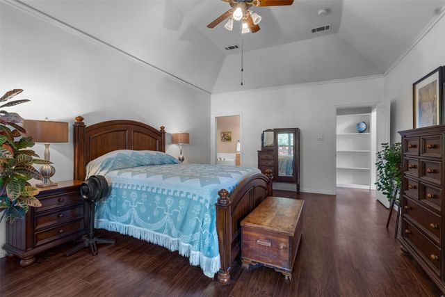 332 Kahala Drive, Dallas, TX 75218