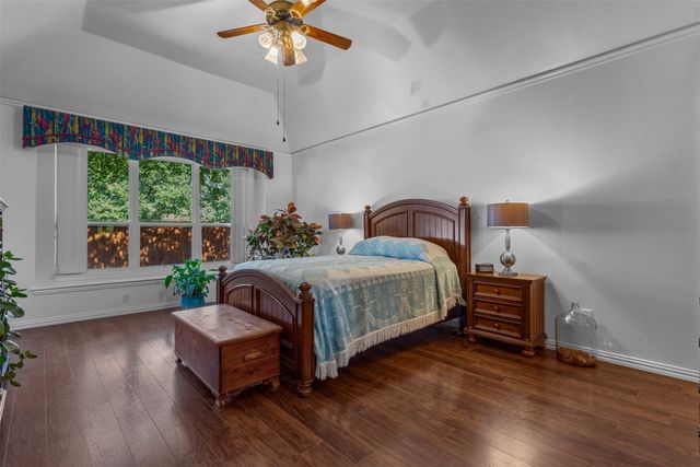 332 Kahala Drive, Dallas, TX 75218