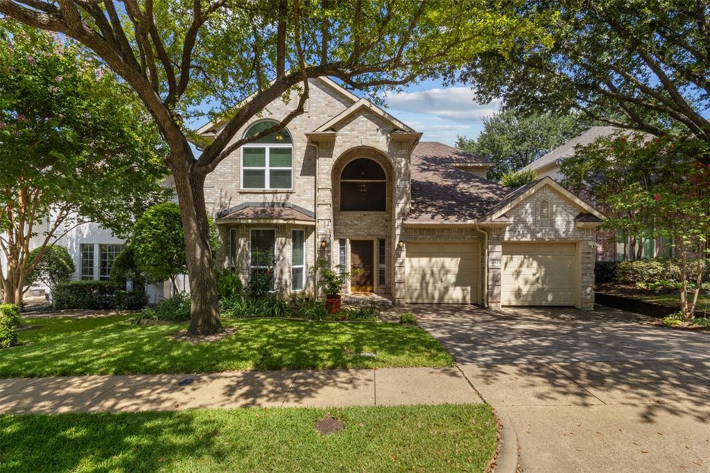332 Kahala Drive, Dallas, TX 75218