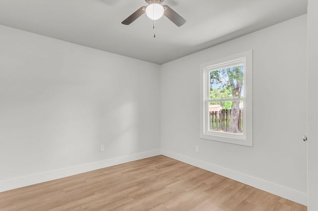130 Weeks Avenue, Goose Creek, SC 29445