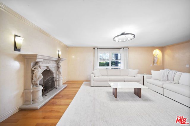 6138 Maryland Drive, Los Angeles, CA 90048