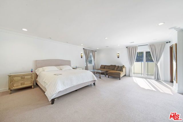 6138 Maryland Drive, Los Angeles, CA 90048