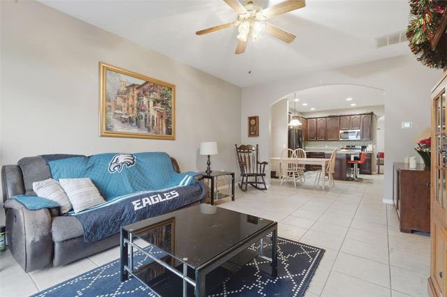 1676 CANOE CREEK FALLS DRIVE, Orlando, FL 32824
