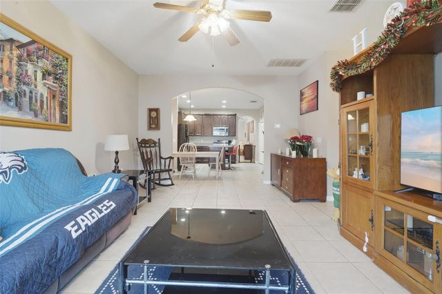 1676 CANOE CREEK FALLS DRIVE, Orlando, FL 32824