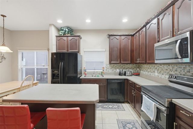 1676 CANOE CREEK FALLS DRIVE, Orlando, FL 32824