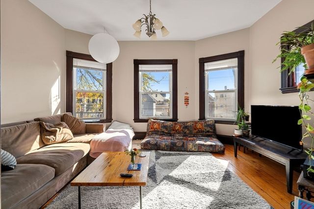 56 School Street, Somerville, MA 02143