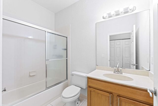 1002 Pipers Cay Drive, West Palm Beach, FL 33415