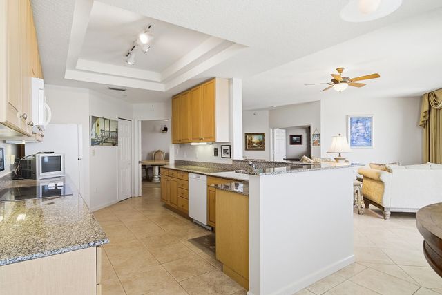 131 Ocean Grande Boulevard 703, Jupiter, FL 33477