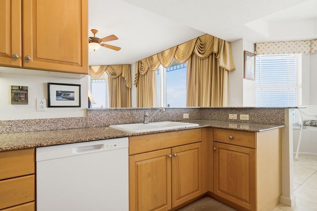 131 Ocean Grande Boulevard 703, Jupiter, FL 33477