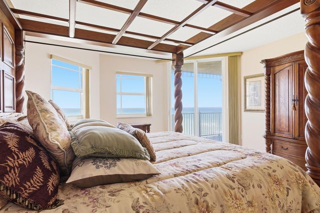 131 Ocean Grande Boulevard 703, Jupiter, FL 33477