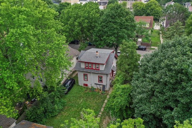 2546 N 53rd STREET, Milwaukee, WI 53210