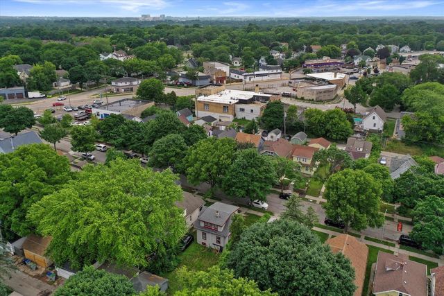 2546 N 53rd STREET, Milwaukee, WI 53210