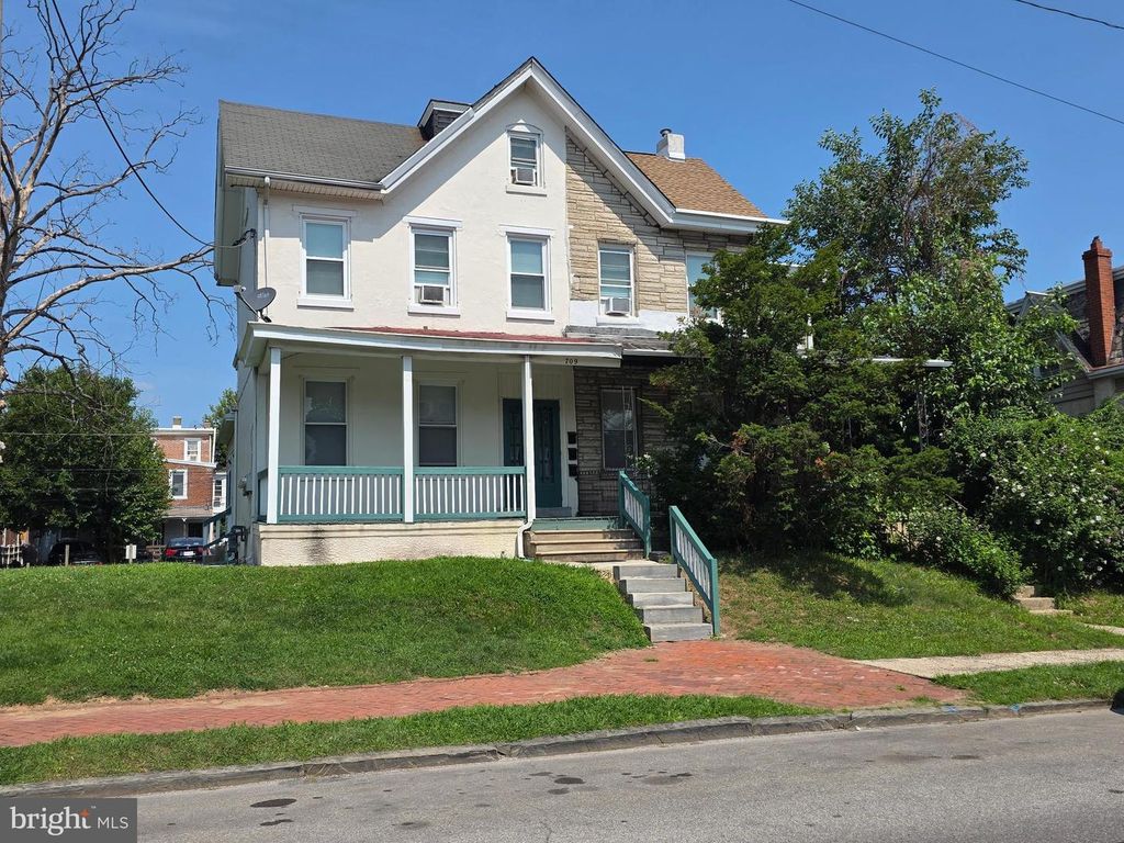 709 GEORGE ST, Norristown, PA 19401