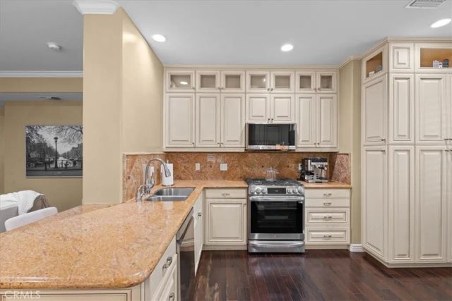 3160 Watermarke, Irvine, CA 92612