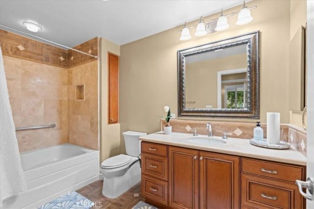 3160 Watermarke, Irvine, CA 92612