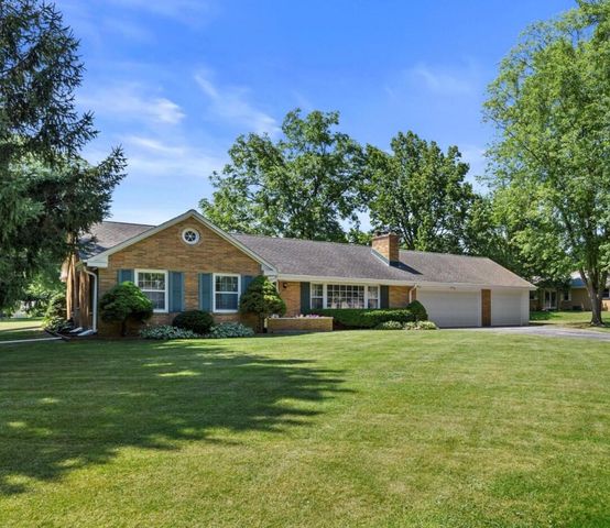 N71W15071 Plainview DRIVE, Menomonee Falls, WI 53051