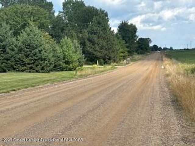 4383 W Cutler Road, Dewitt, MI 48820