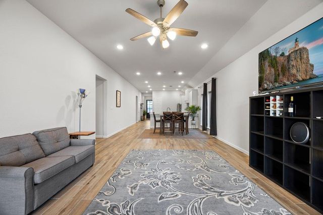 1113 Mulberry Oak LN, Georgetown, TX 78628