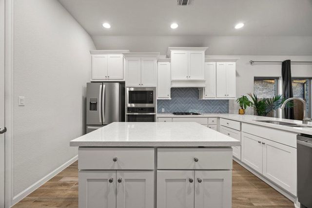 1113 Mulberry Oak LN, Georgetown, TX 78628