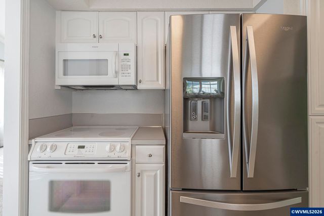 4653 Sunflower Wy NE, Salem, OR 97305