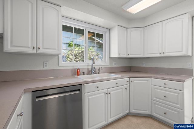 4653 Sunflower Wy NE, Salem, OR 97305