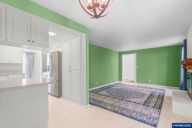 4653 Sunflower Wy NE, Salem, OR 97305