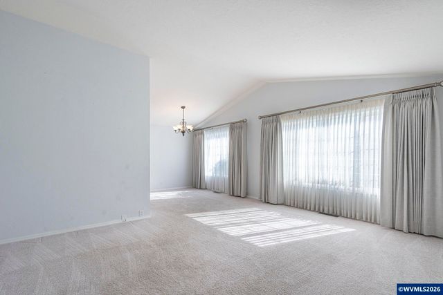 4653 Sunflower Wy NE, Salem, OR 97305