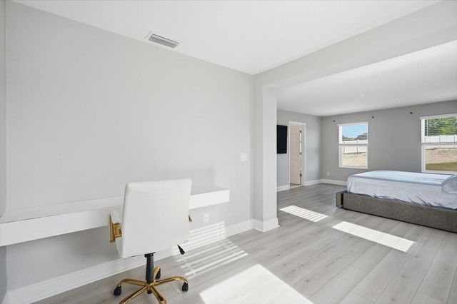 612 BLACKSTONE STREET, Minneola, FL 34715