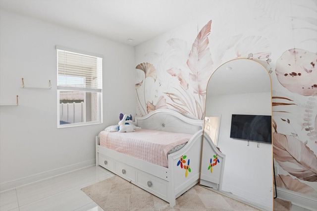 612 BLACKSTONE STREET, Minneola, FL 34715