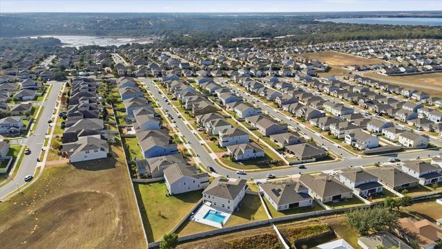 612 BLACKSTONE STREET, Minneola, FL 34715