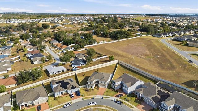 612 BLACKSTONE STREET, Minneola, FL 34715