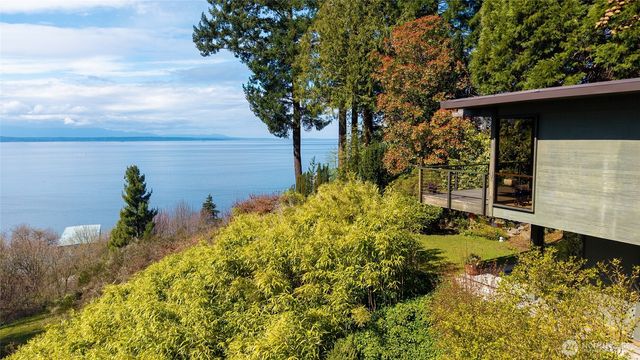 16202 72nd Avenue W, Edmonds, WA 98026