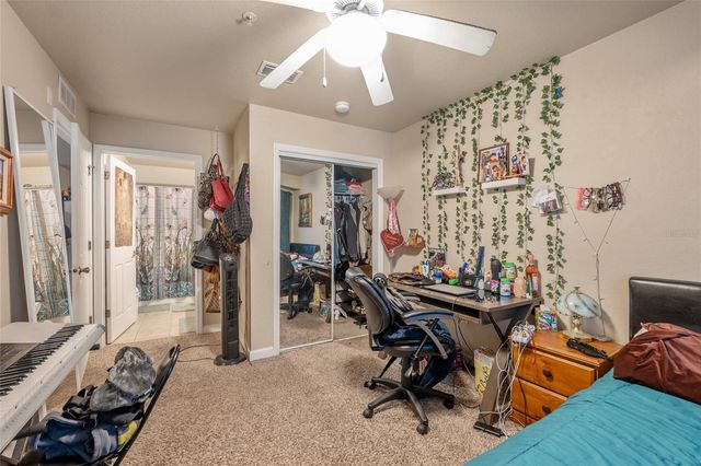 835 SW 9TH STREET 103, Gainesville, FL 32601