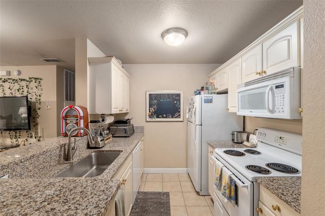 835 SW 9TH STREET 103, Gainesville, FL 32601