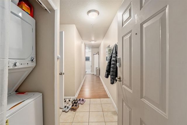 835 SW 9TH STREET 103, Gainesville, FL 32601