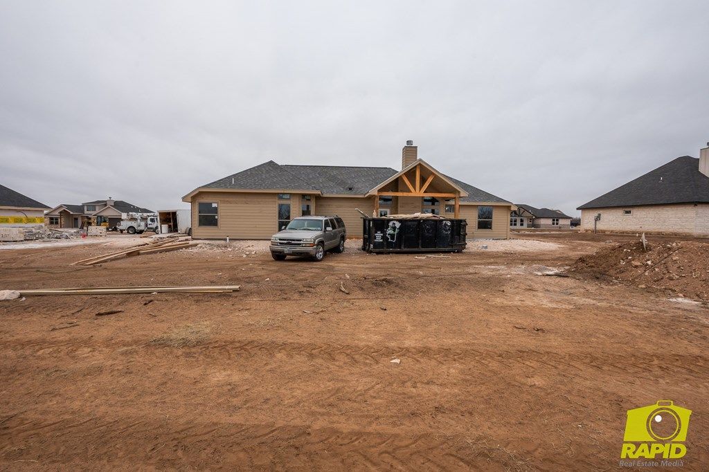 Image 3 of property listing at 9754 Jaguar Trail, San Angelo, TX 76901