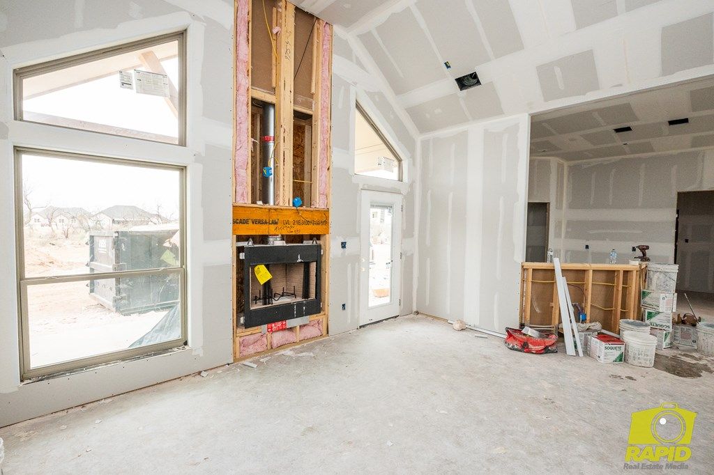 Image 4 of property listing at 9754 Jaguar Trail, San Angelo, TX 76901