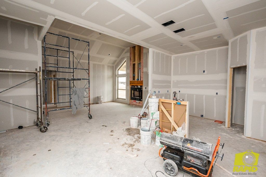 Image 6 of property listing at 9754 Jaguar Trail, San Angelo, TX 76901