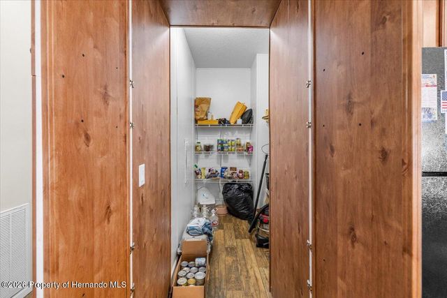 19611 Manecke Road, Brooksville, FL 34601