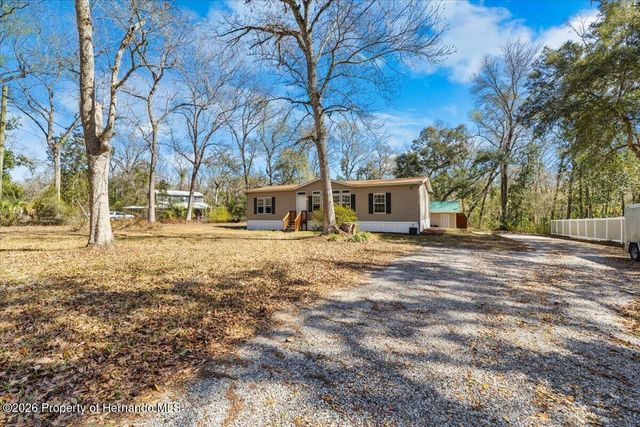 19611 Manecke Road, Brooksville, FL 34601