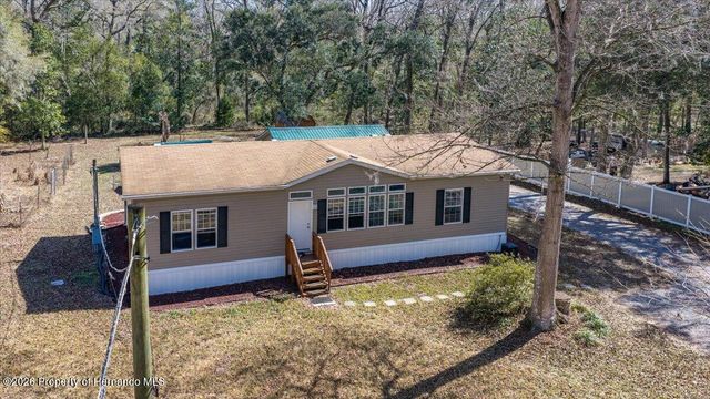 19611 Manecke Road, Brooksville, FL 34601