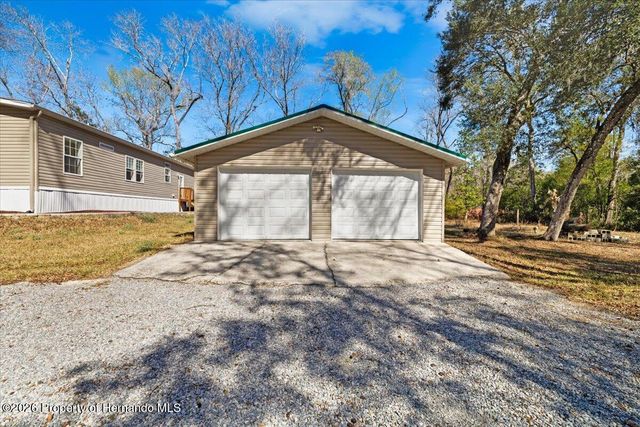 19611 Manecke Road, Brooksville, FL 34601