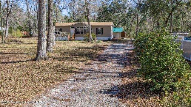 19611 Manecke Road, Brooksville, FL 34601