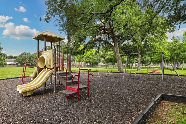 17323 Lowick Street, Spring, TX 77379