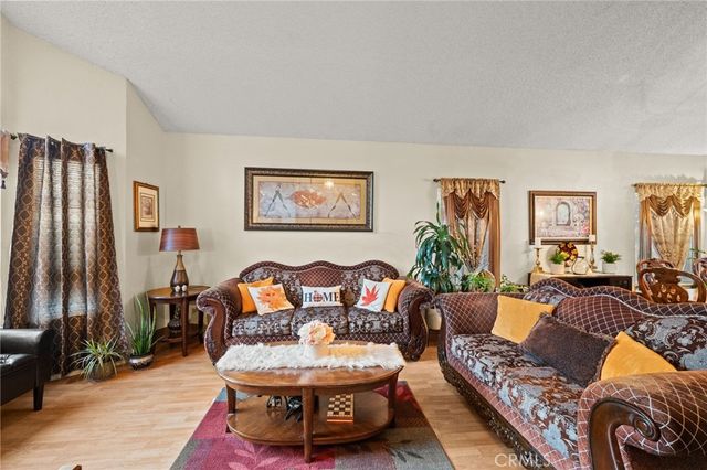 3461 Mountainside, Corona, CA 92882